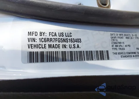 2022 Ram 1500 Classic Tradesman 4X4 6'4 Box z USA, uszkodzony, nr VIN 1C6RR7FG5NS163403